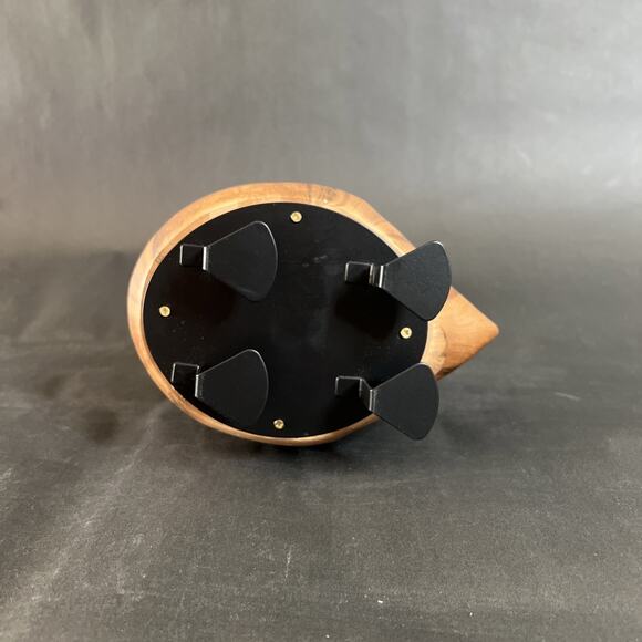 Vintage Wooden Hedgehog Figurine 6 x 5 Metal Feet Forest Animal Decor - Picture 10 of 10